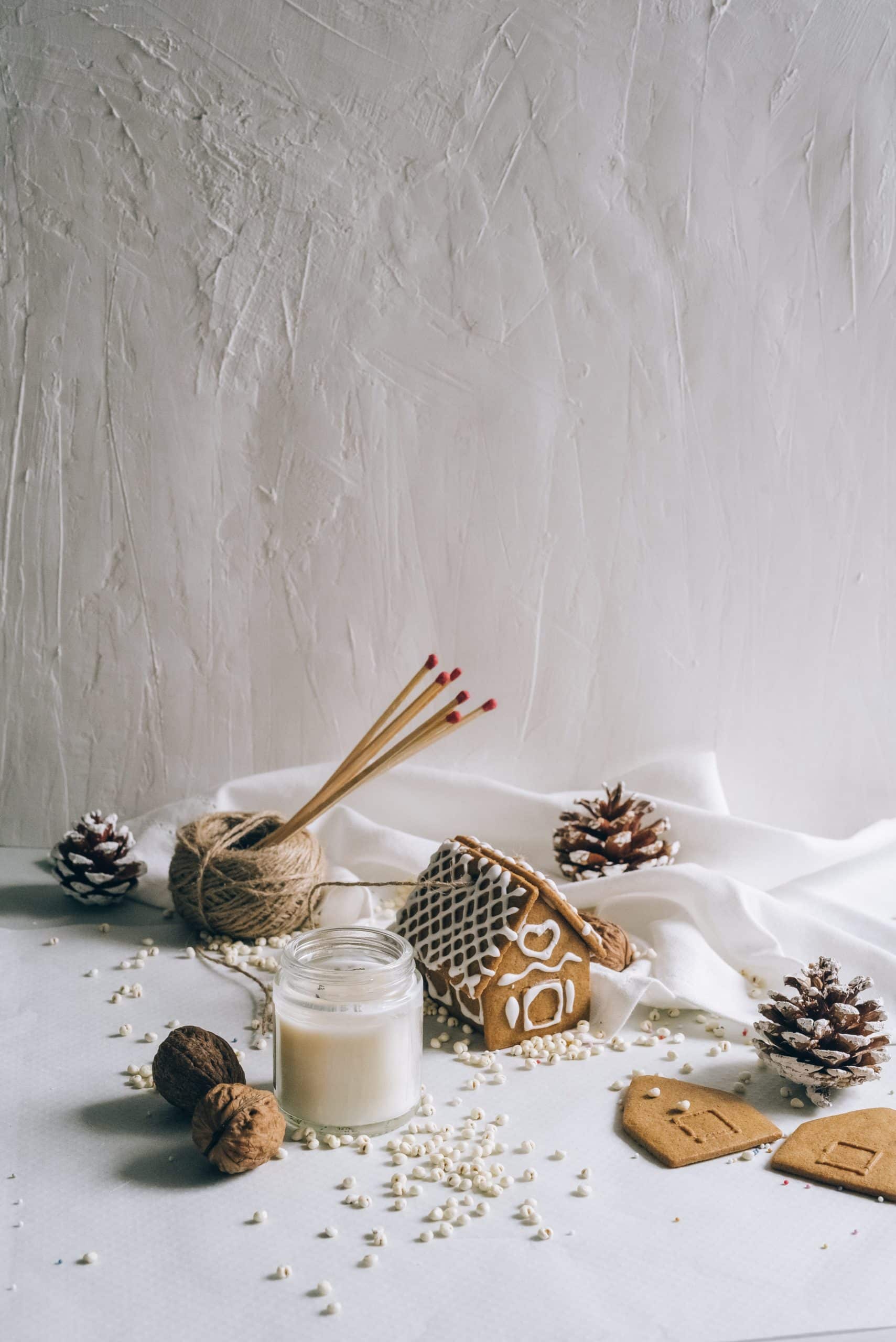 Tips For Preventing Christmas Cavities candles and ornaments