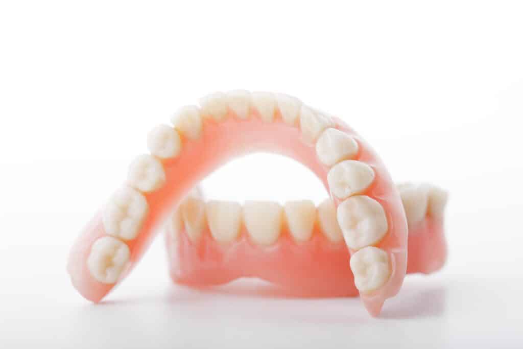 Finding the Right Dentures for You